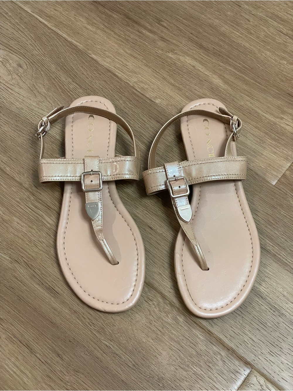 Coach Cassidy Champagne Leather T-Strap Sandals Size 7.5